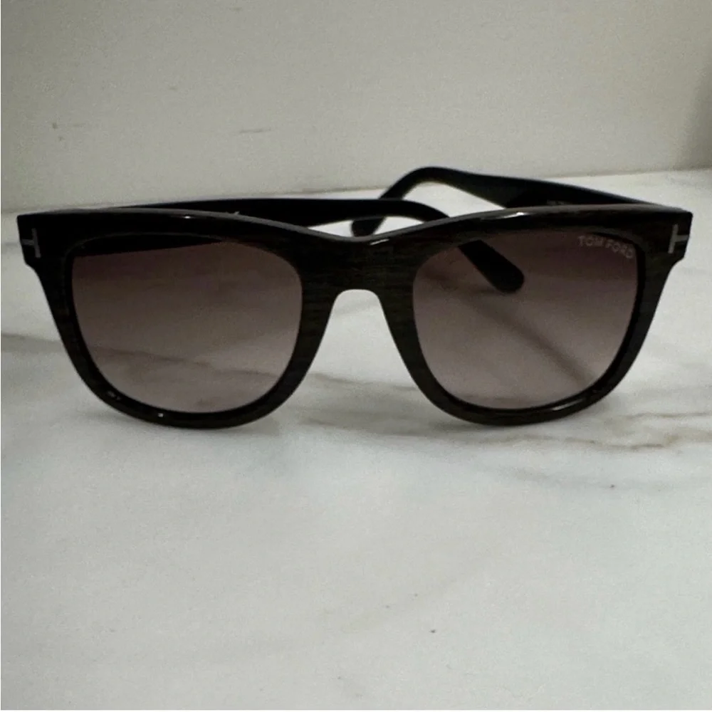 Tom ford sunglasses. Leo TF336 52-21 145 - Picture 4 of 8